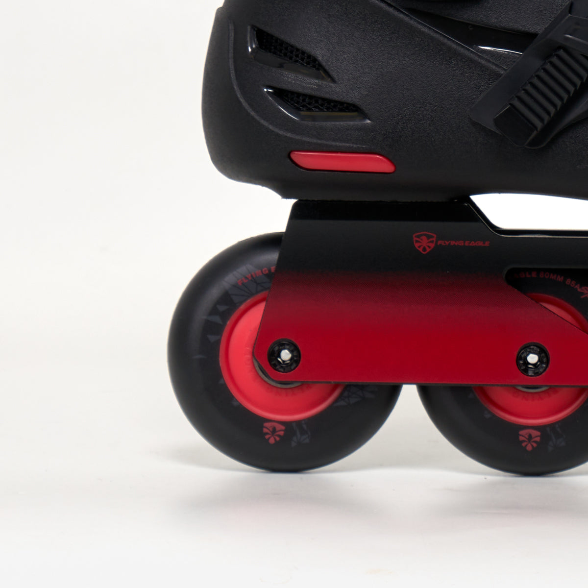 Flying Eagle F4 + Raven Inline Skates - Unisex - Black