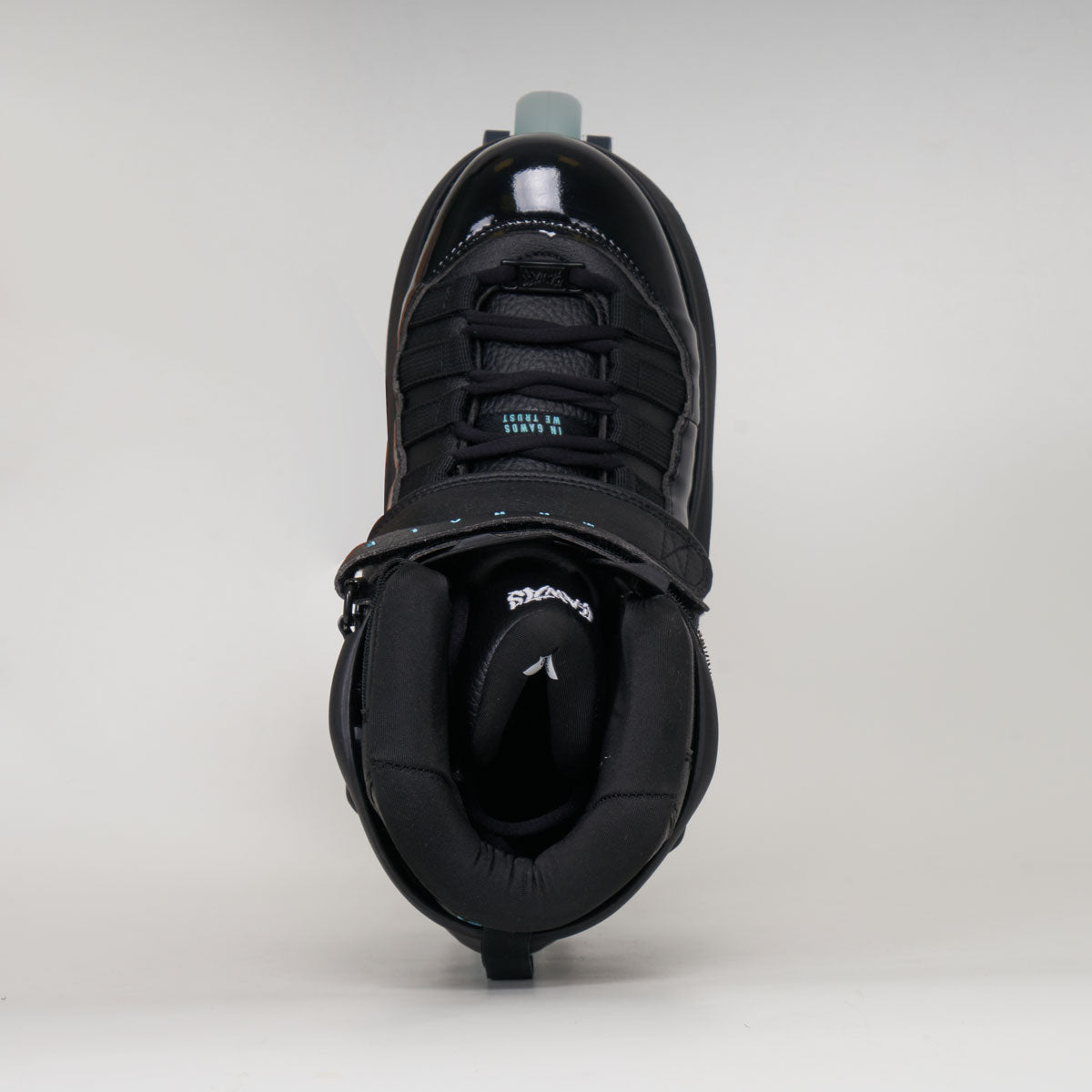 Gawds FM5 Franky Morales 5 Pro Skates - Black