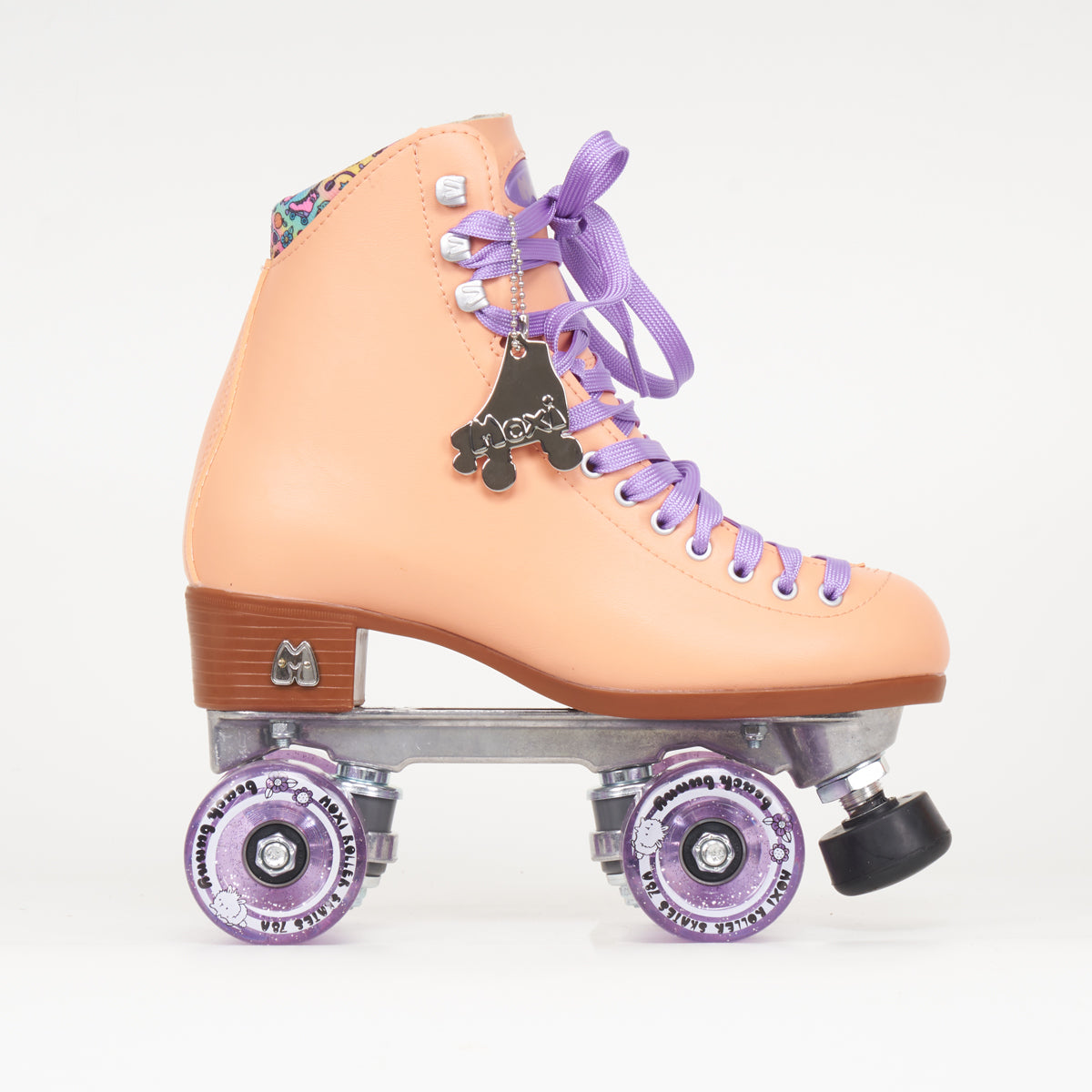 Moxi Beach Bunny Peach Rollerskates - Loco Skates