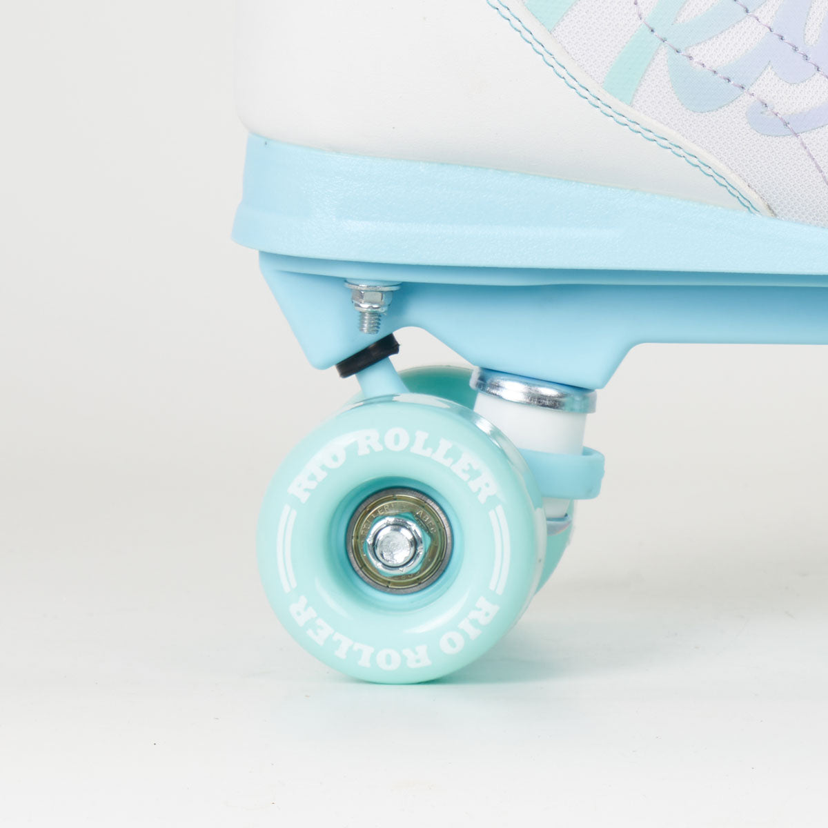 Rio Roller Lumina Quad Skates - White / Blue