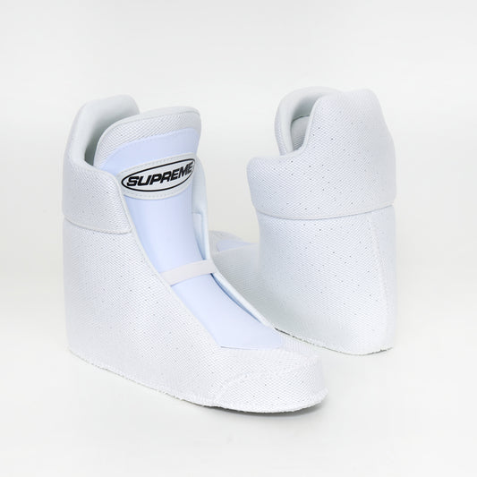 Supreme Turbo White Liner