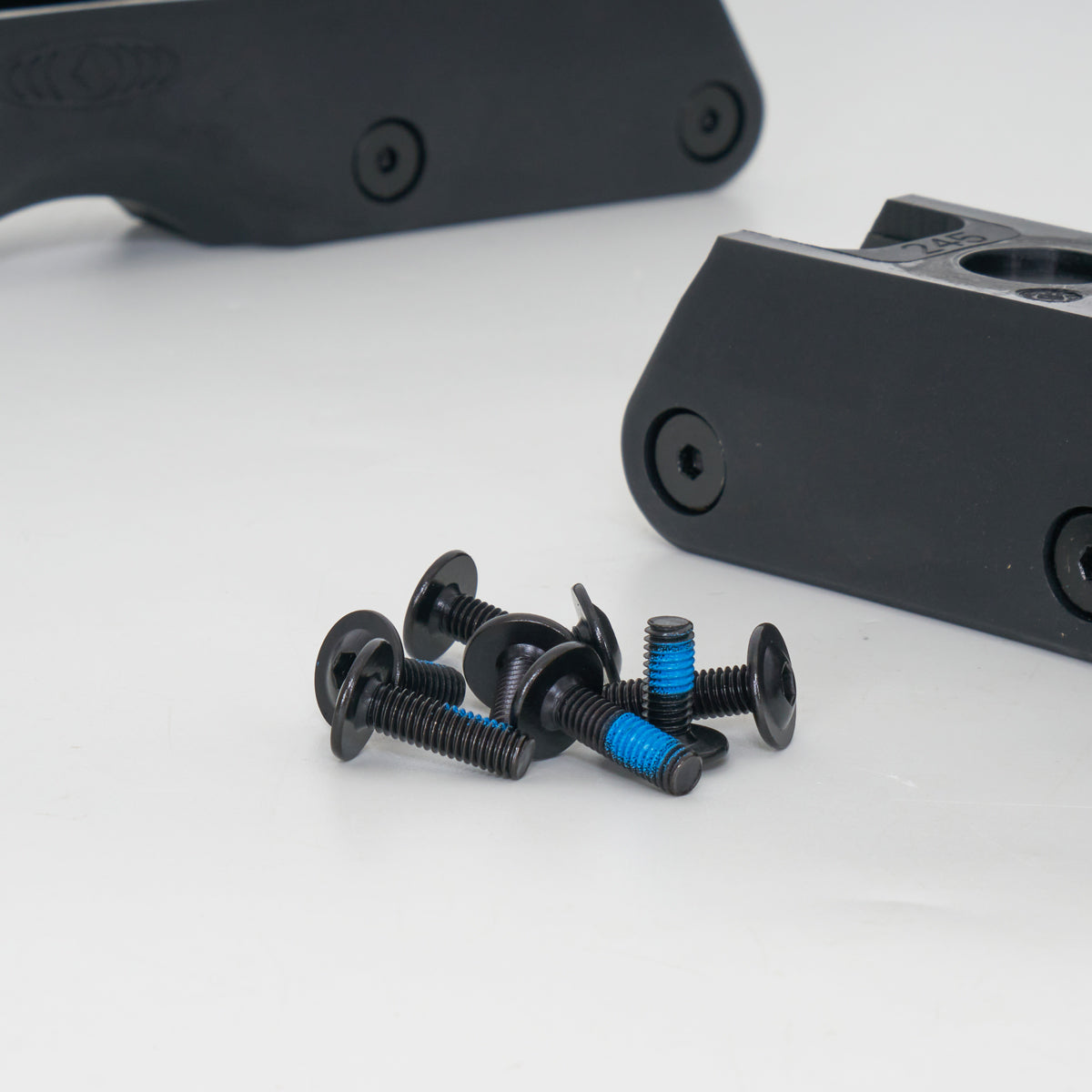 Standard Antirocker Frame - Black - Loco Skates