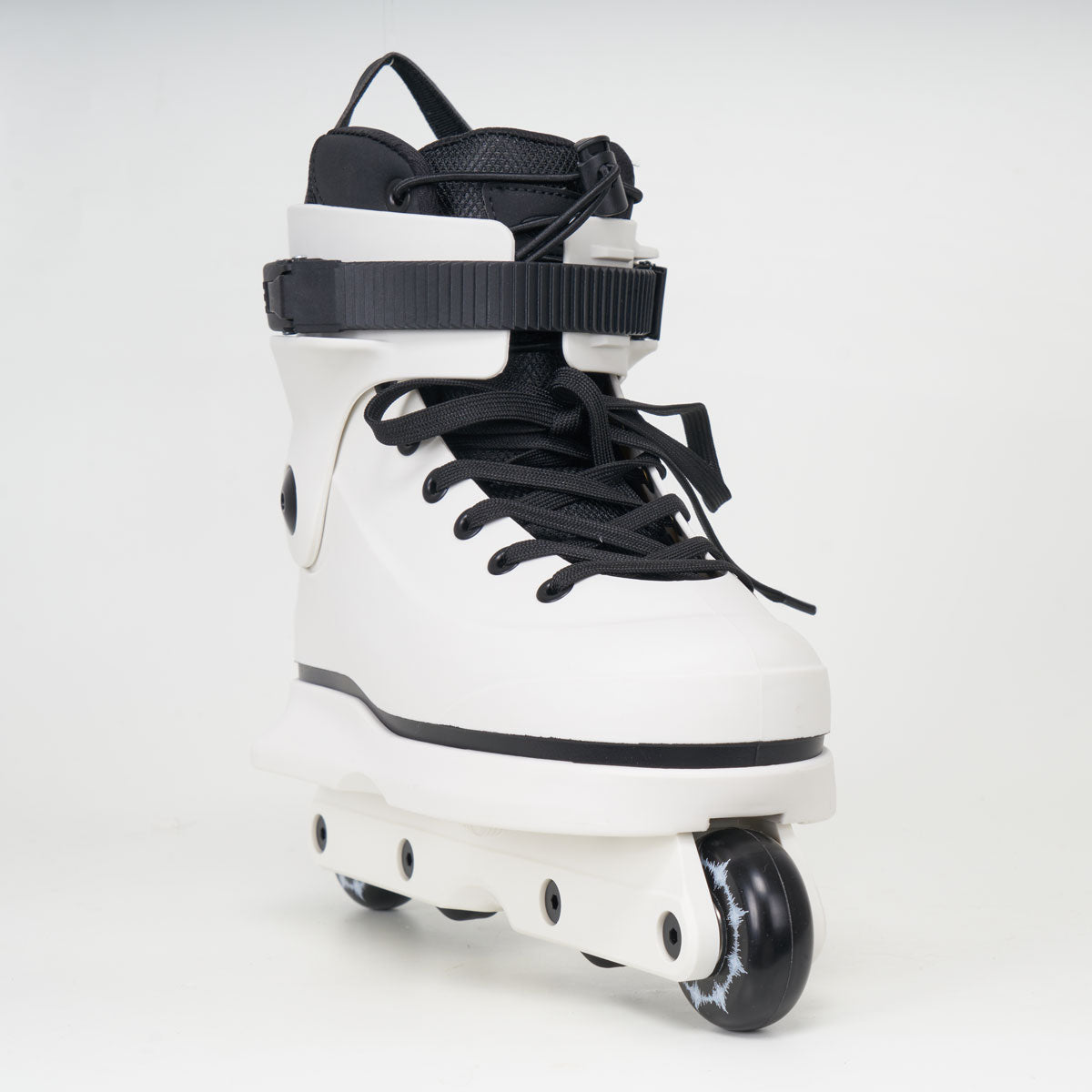 Standard Omni Skates - White - Complete W/Anti-Rocker