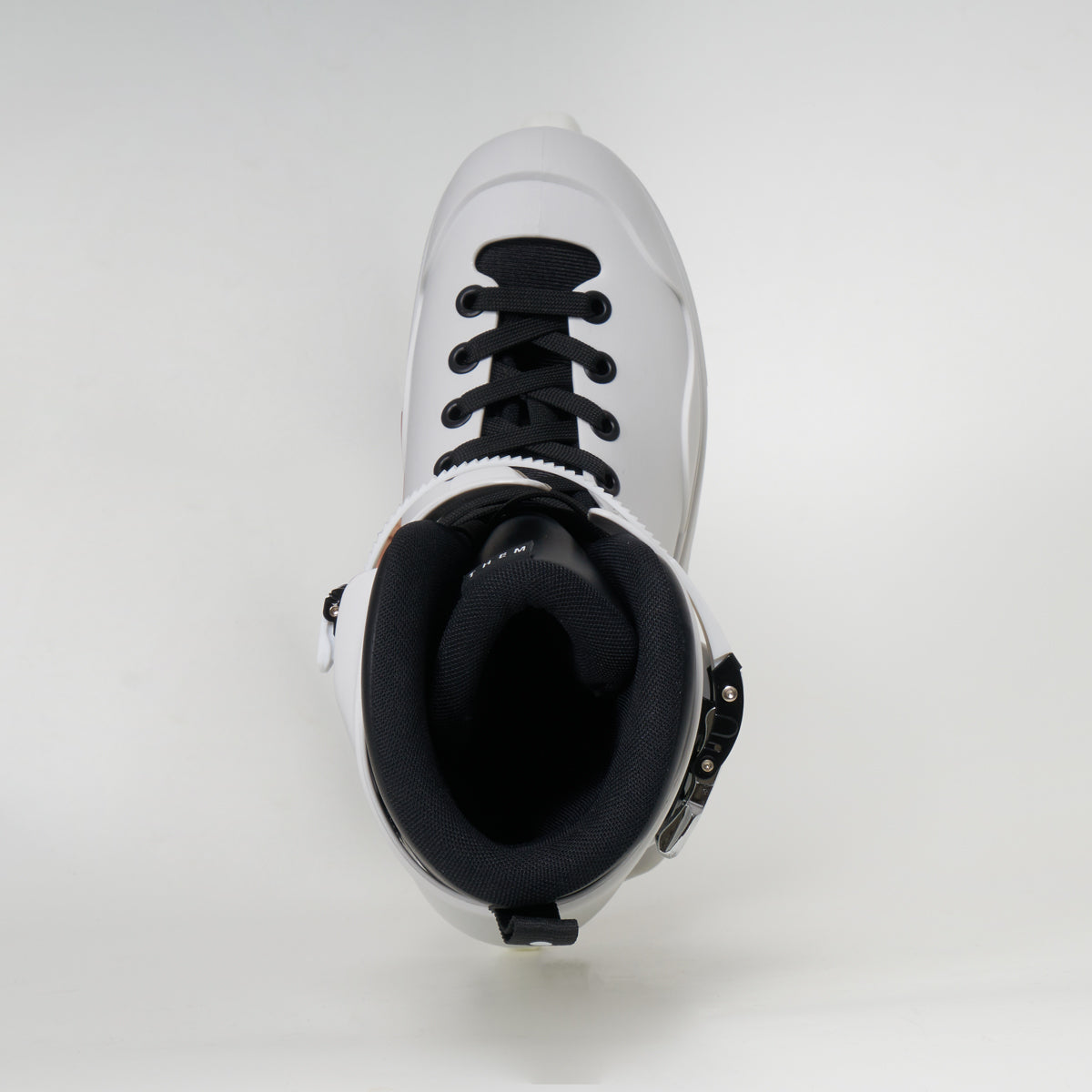 Them 909 Skates White - With Them Liner, V.3 Soulplate and NEW SHELL SIZES