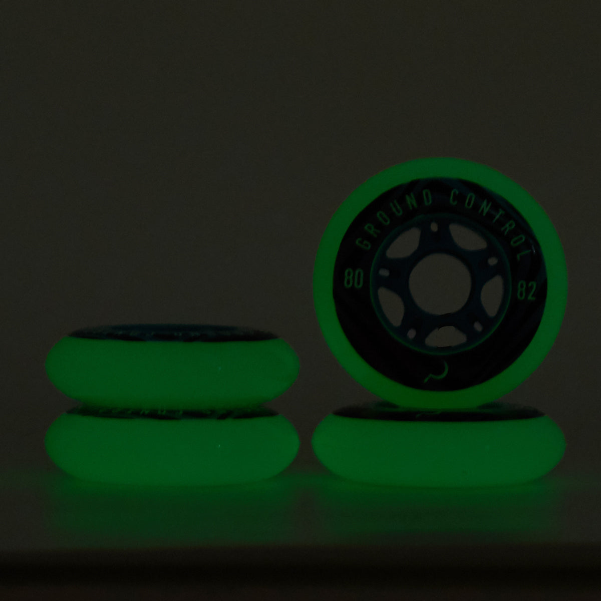 Ground Control Glow  Wheels 80mm / 82a - Turquoise Core