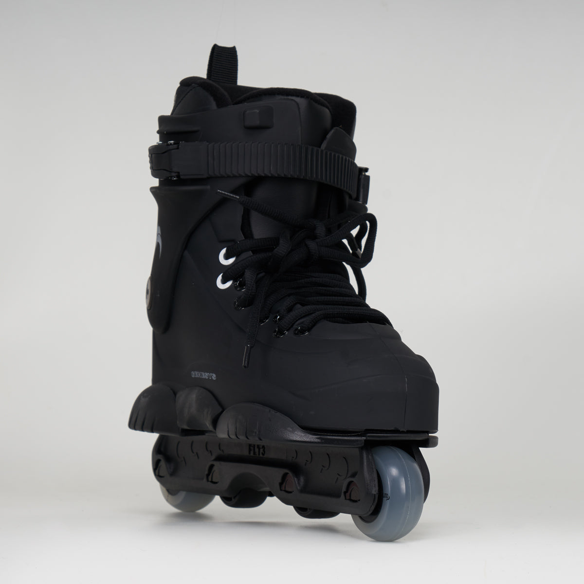 Razors Genesys ALL Black LE Skates