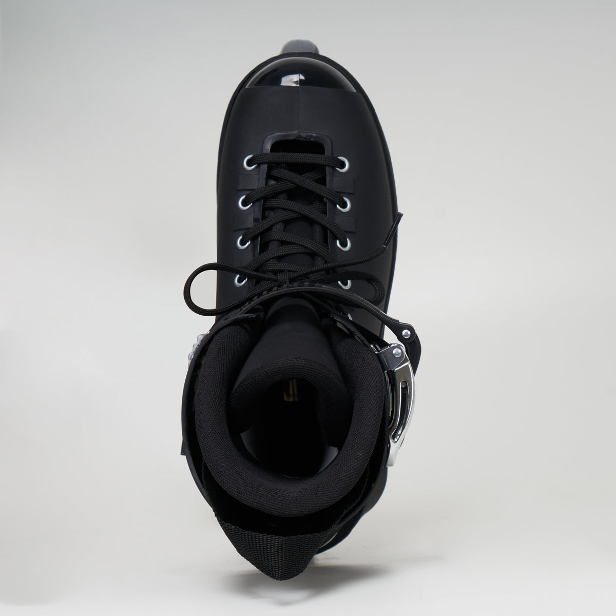 Roces M12 UFS Black Skates