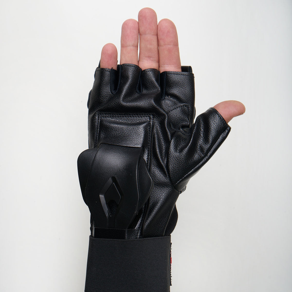 Ennui Urban Glove