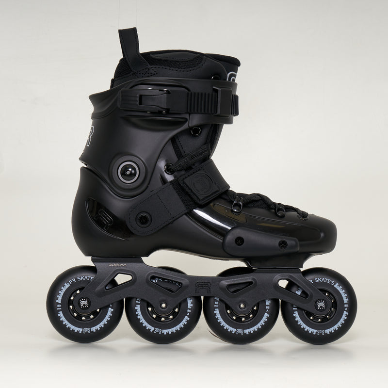 FR Skates FRX 80 inline skates in black