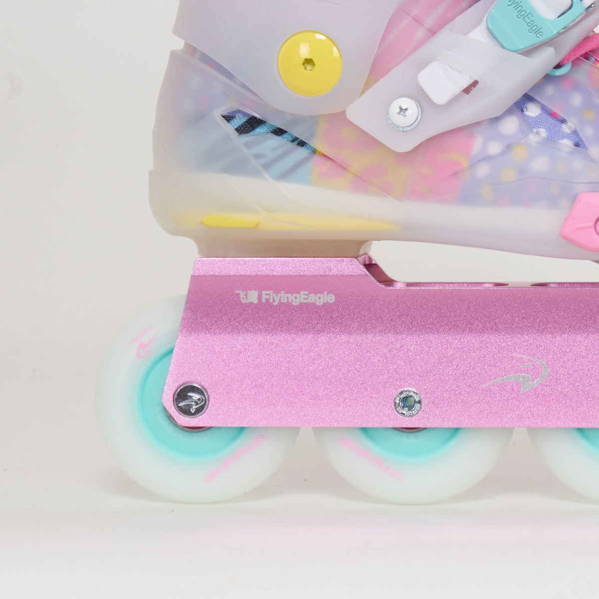 Flying Eagle Shrike Pro Skates - Funky