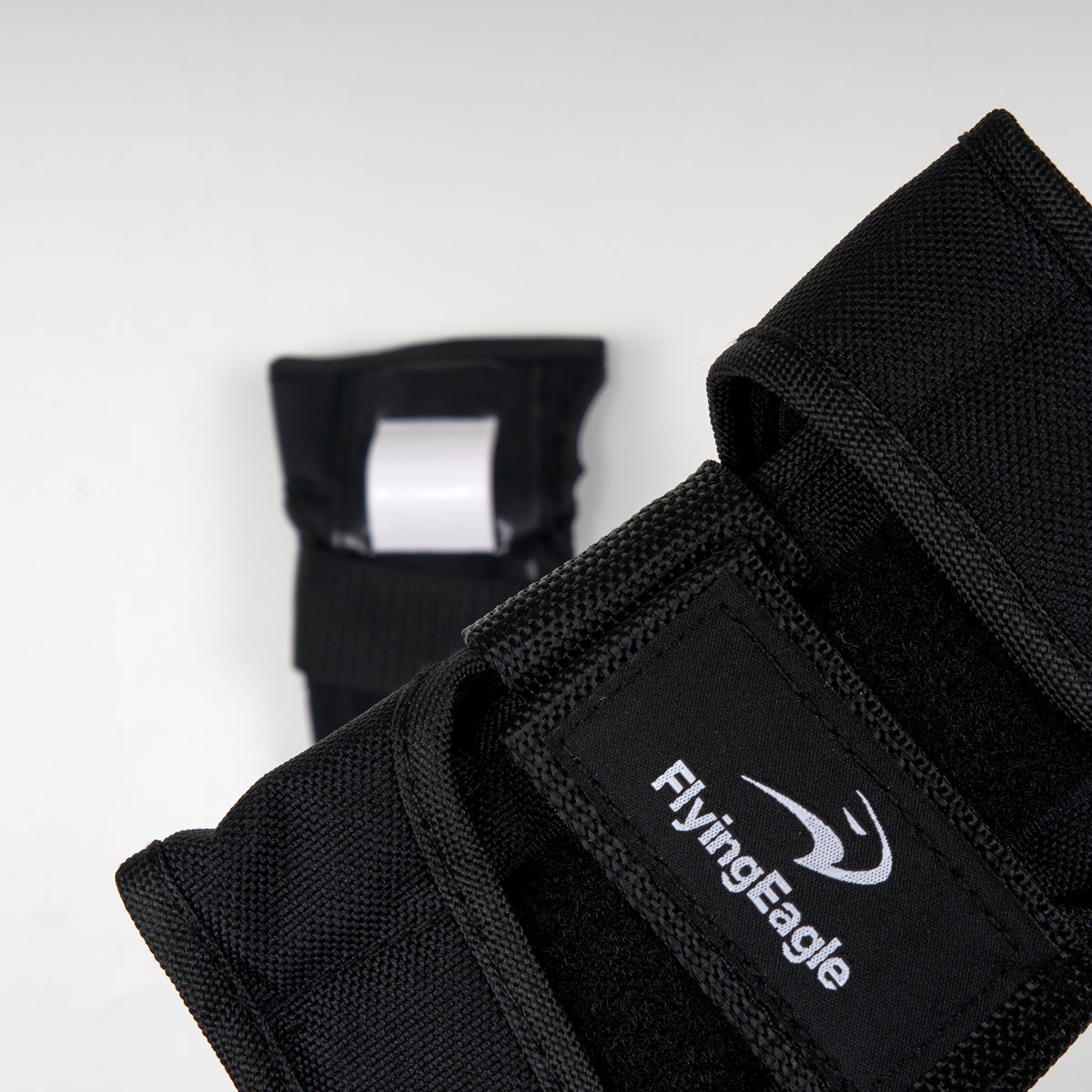Flying Eagle CORE Wristguards
