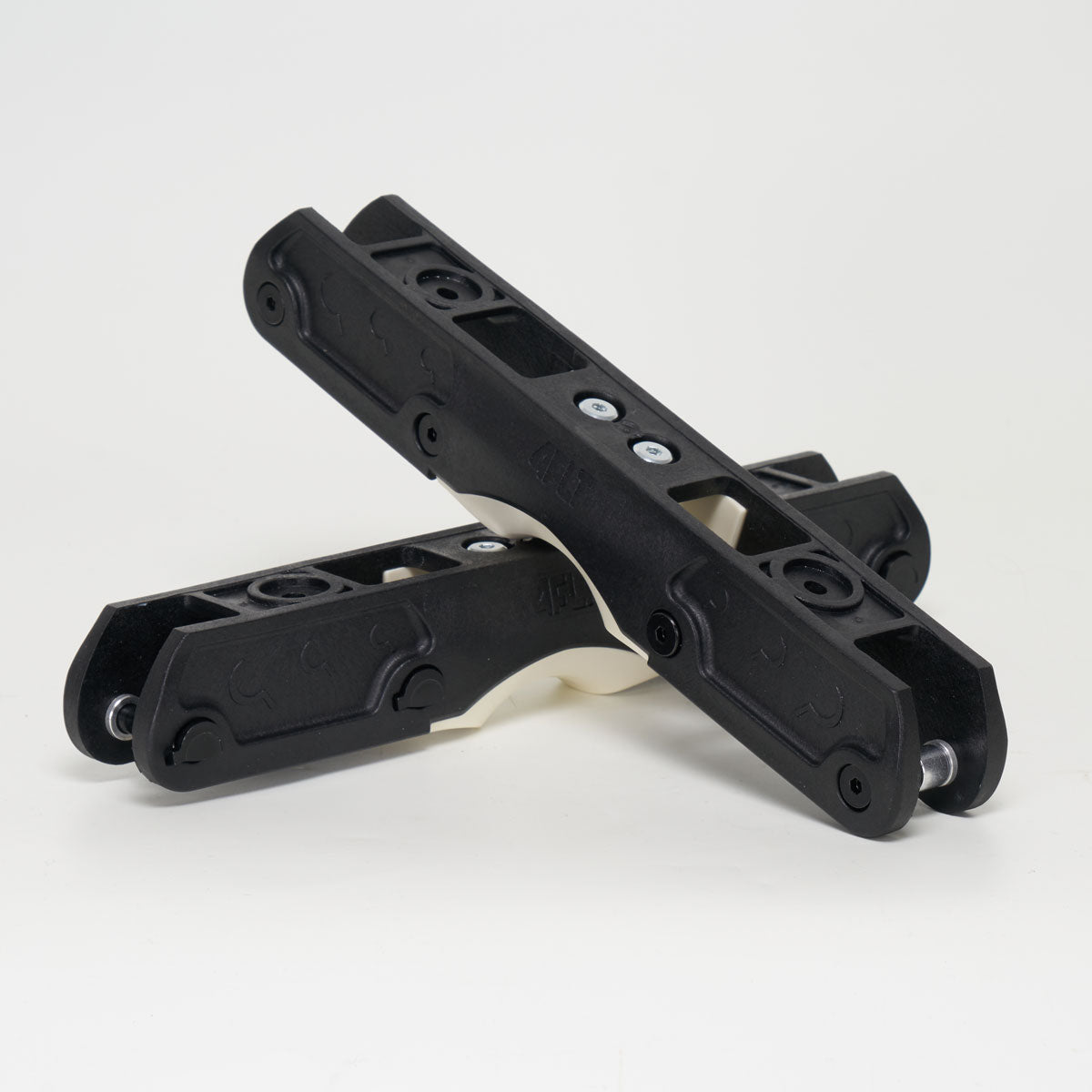 Ground Control Featherlite FLT4 Frames Black (FLT4) – Loco Skates