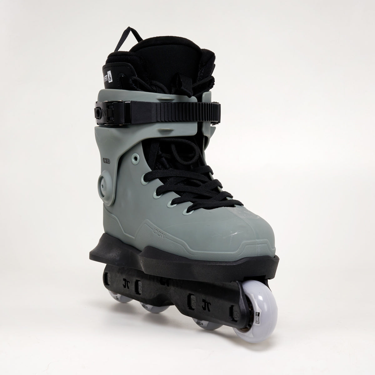 Iqon ACT AG Team Skates - For Aggressive Skating
