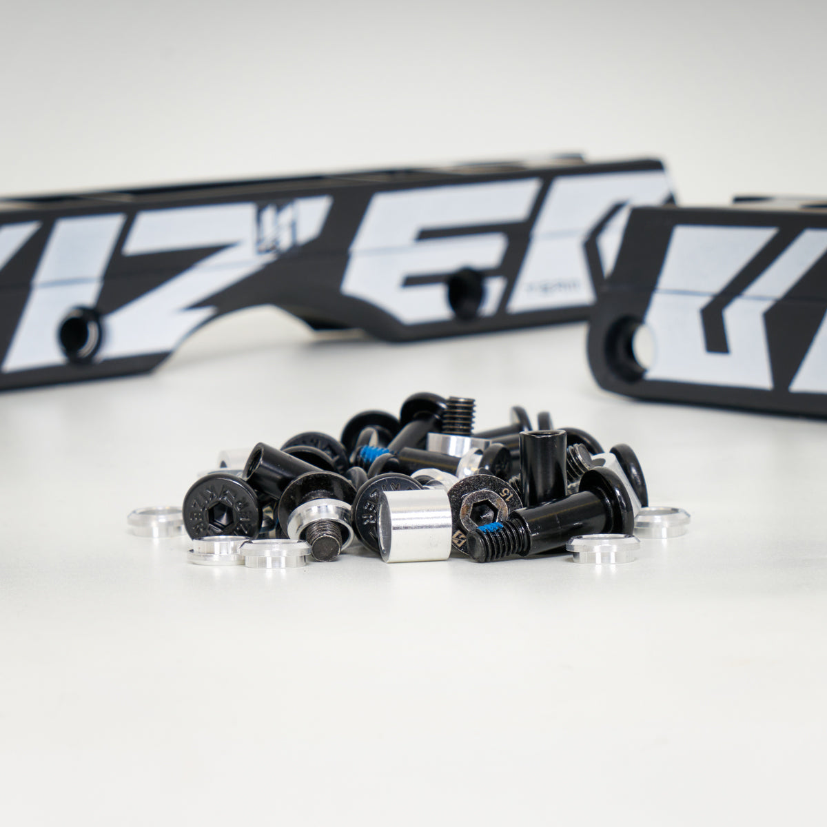 Kizer Fluid IV (Fluid 4) Team Anti-Rocker Frames - Black (inc. Anti-Rocker Wheels & Bearings)
