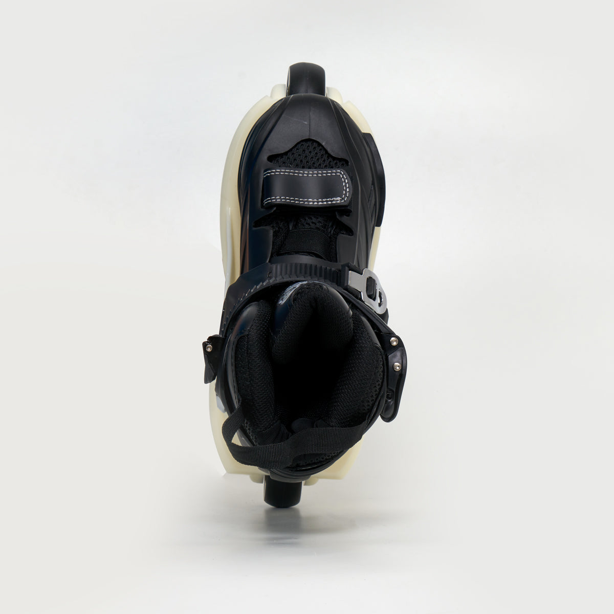 Kaltik K Skate Jr With Nylon Flat V1 Frames - Black