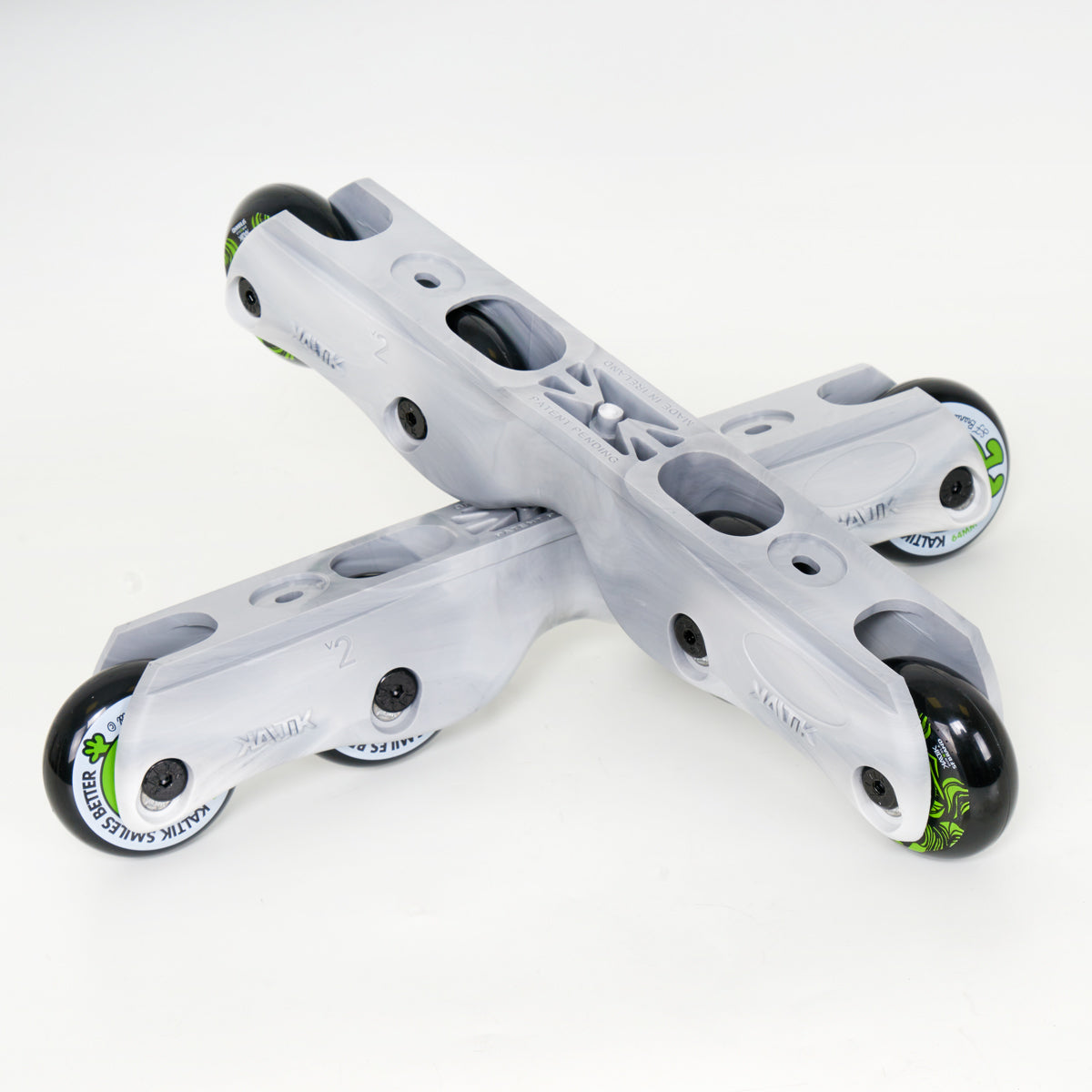 Kaltik Flat V2 Pro Complete with Kaltik Smile Better wheels