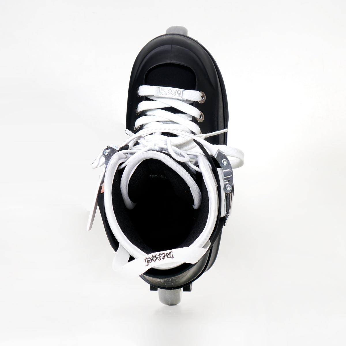 Mesmer Team TS3 Skates - Black – Loco Skates