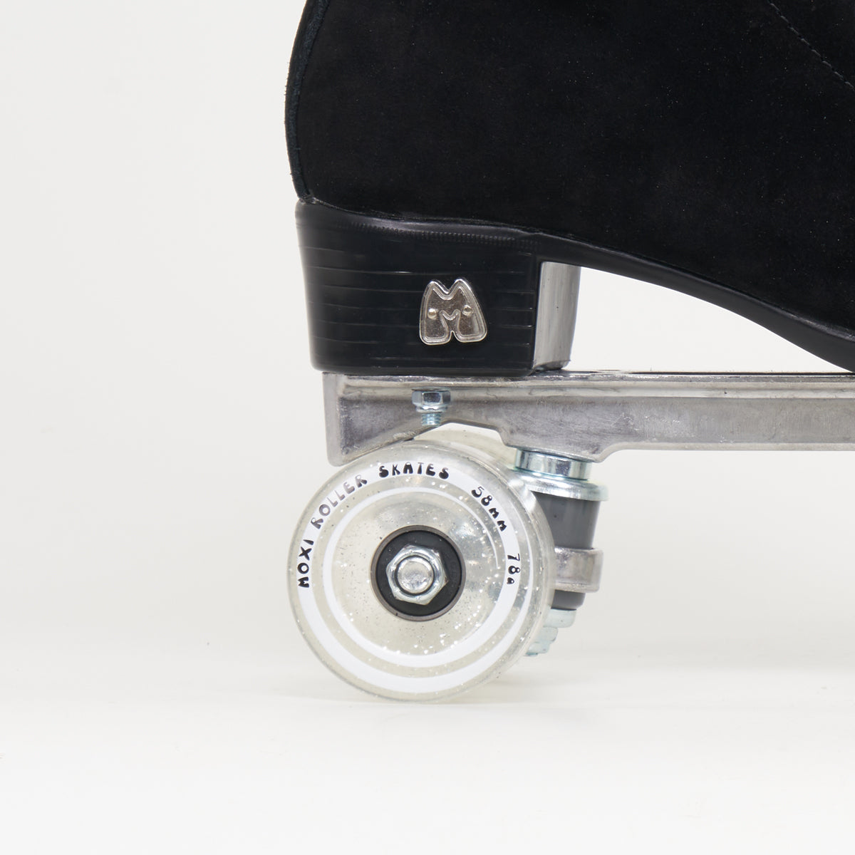 Moxi Panther Roller Skates