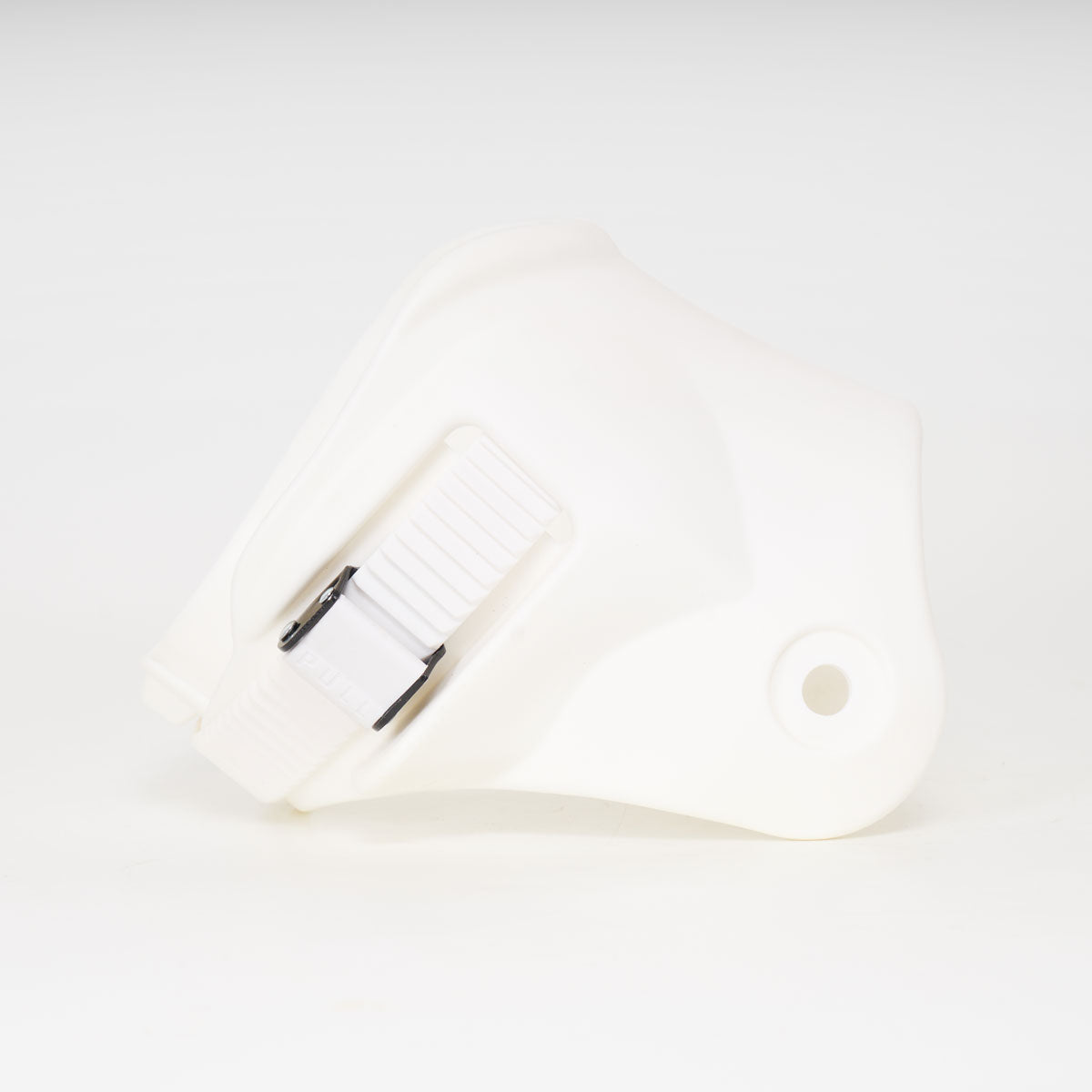 Razors V-Cut Cuffs - White with white buckle