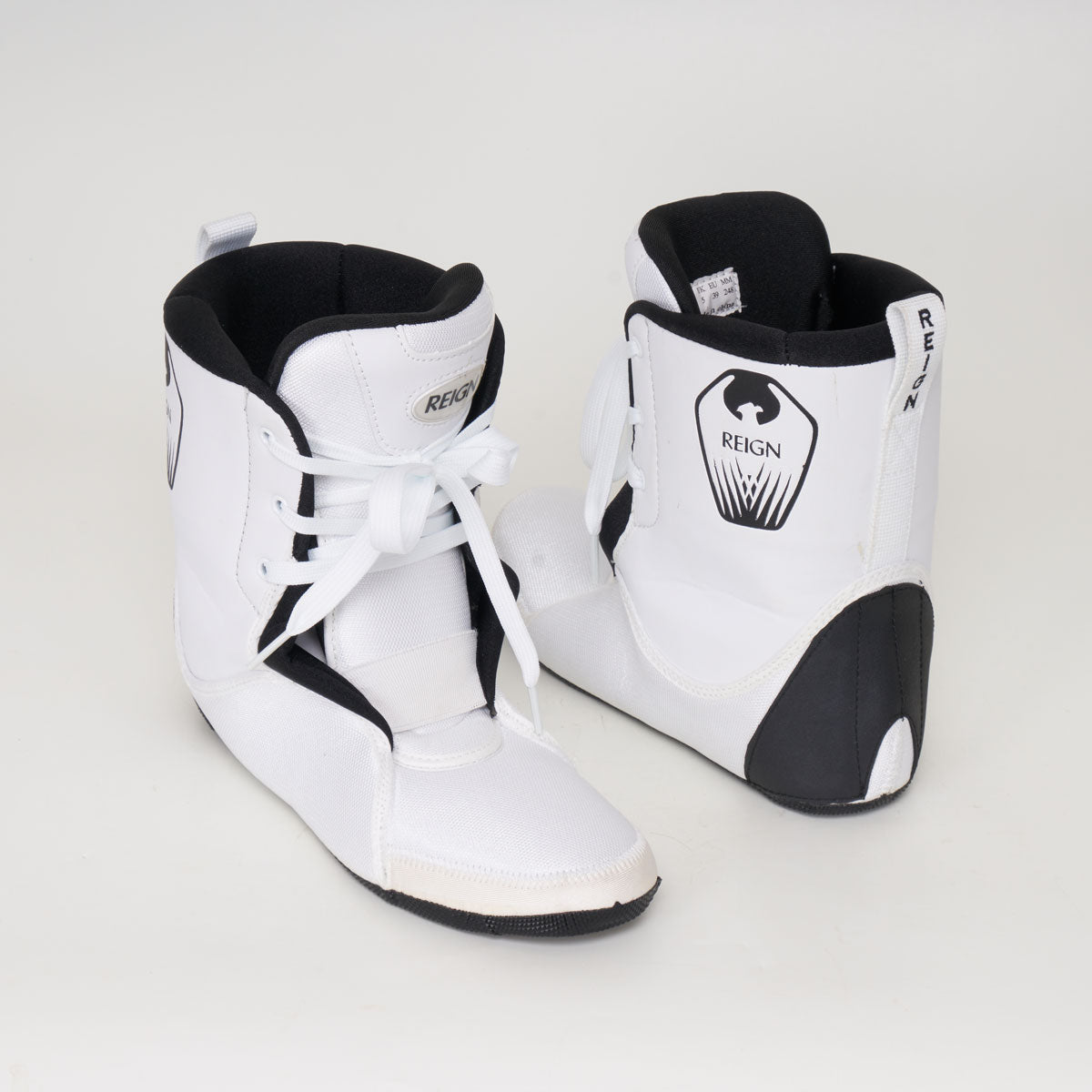 Reign Retro Liners