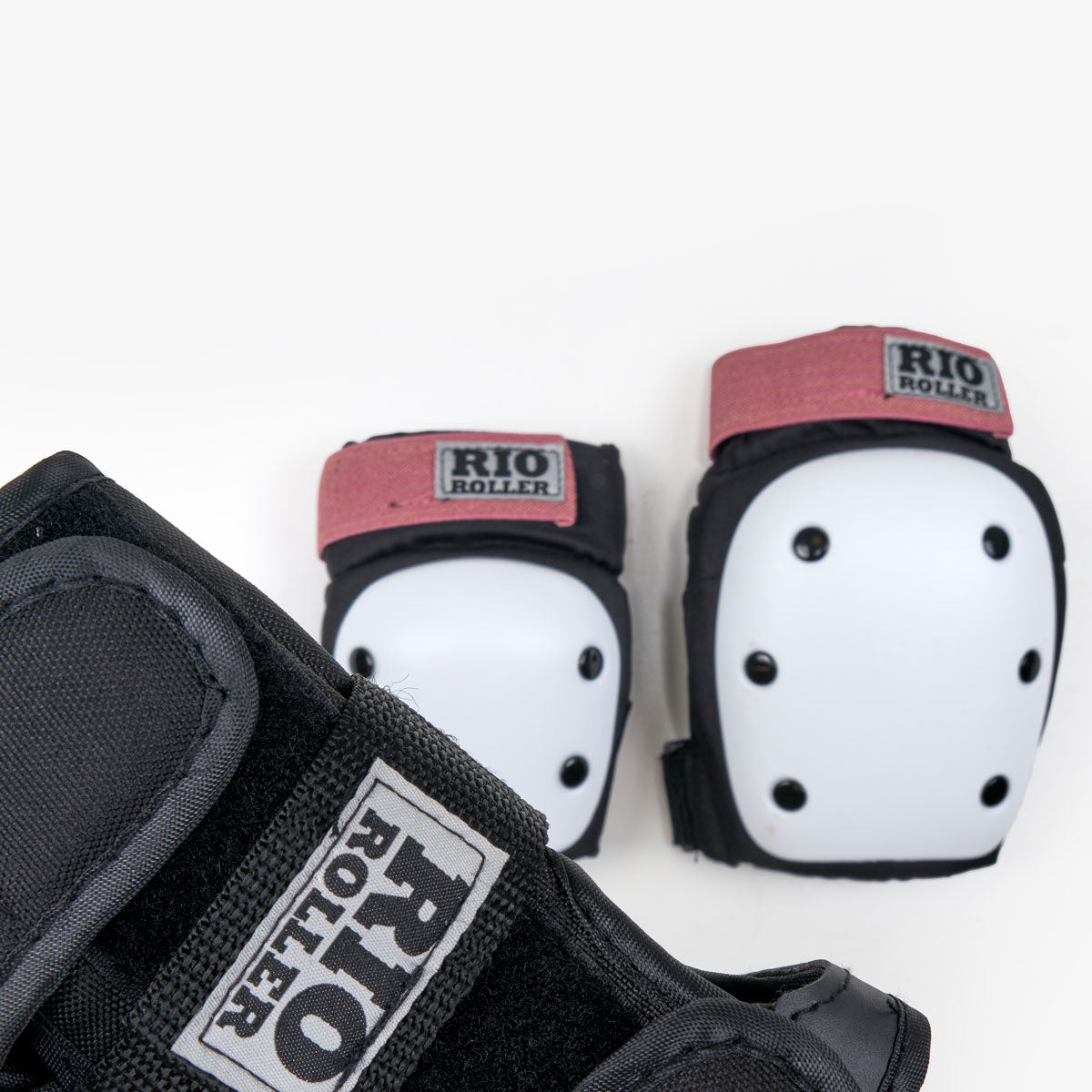 Rio Roller Triple Pad Set - Black / Pink