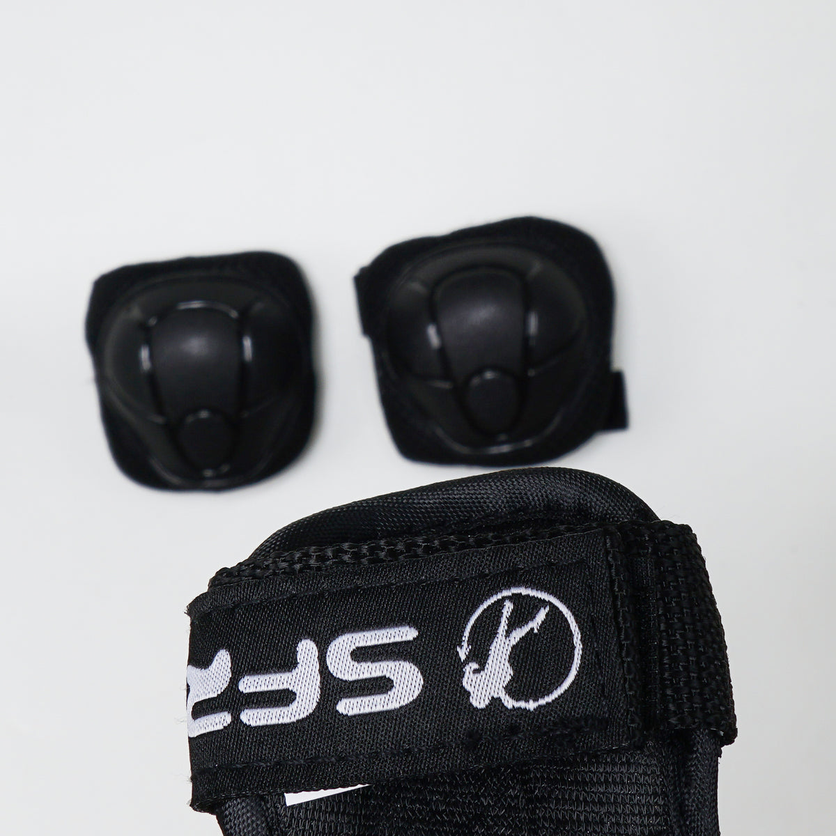 SFR 'Essentials' Youth Kids Triple Pad Set - Black