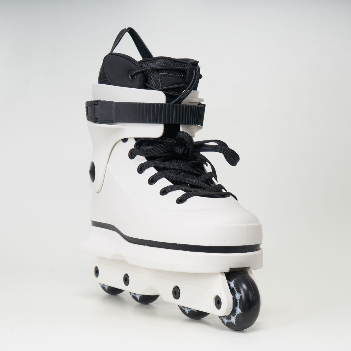 Standard Omni Skates - White -Complete W/Flat Setup