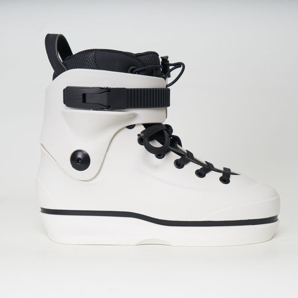 Standard-omni-white-boot-