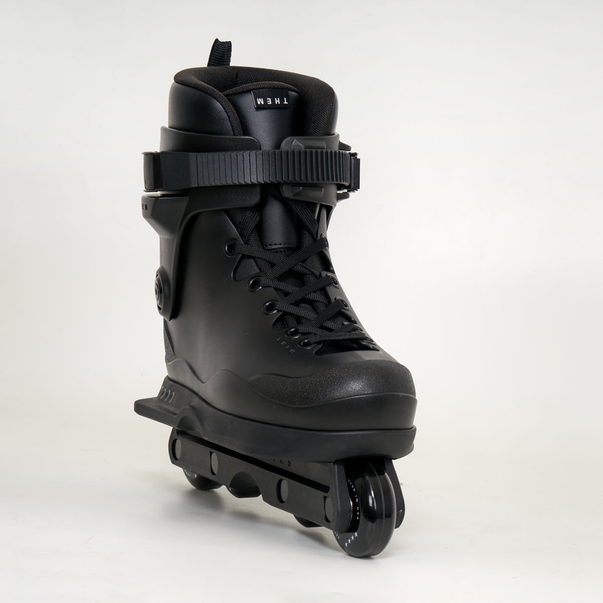 Them 901 Skates - Black