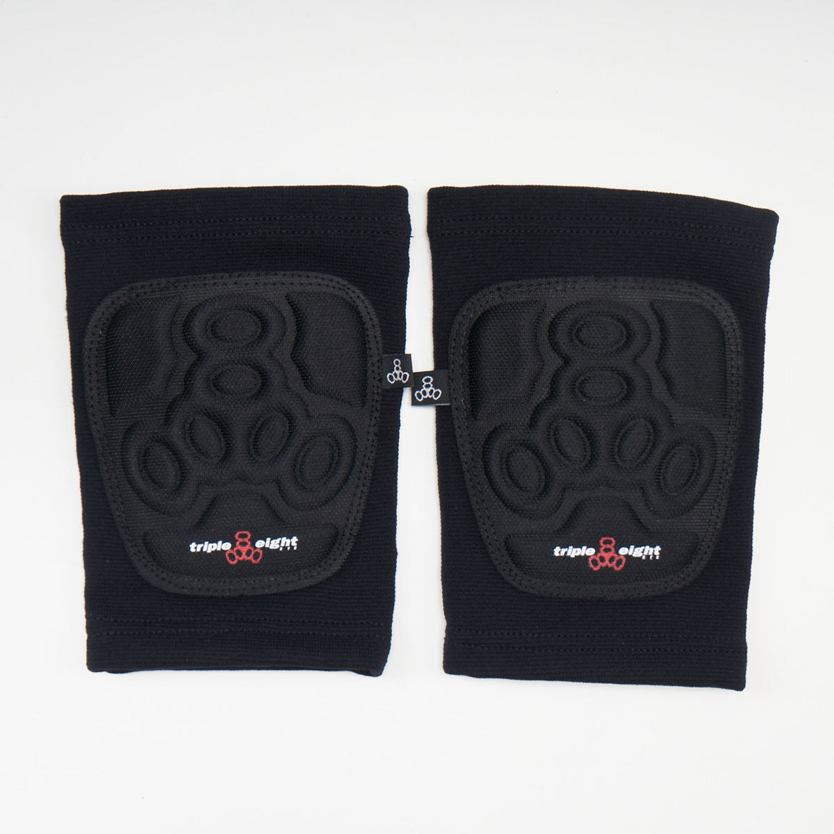 Triple Eight Covert Gasket Kneepads - Loco Skates