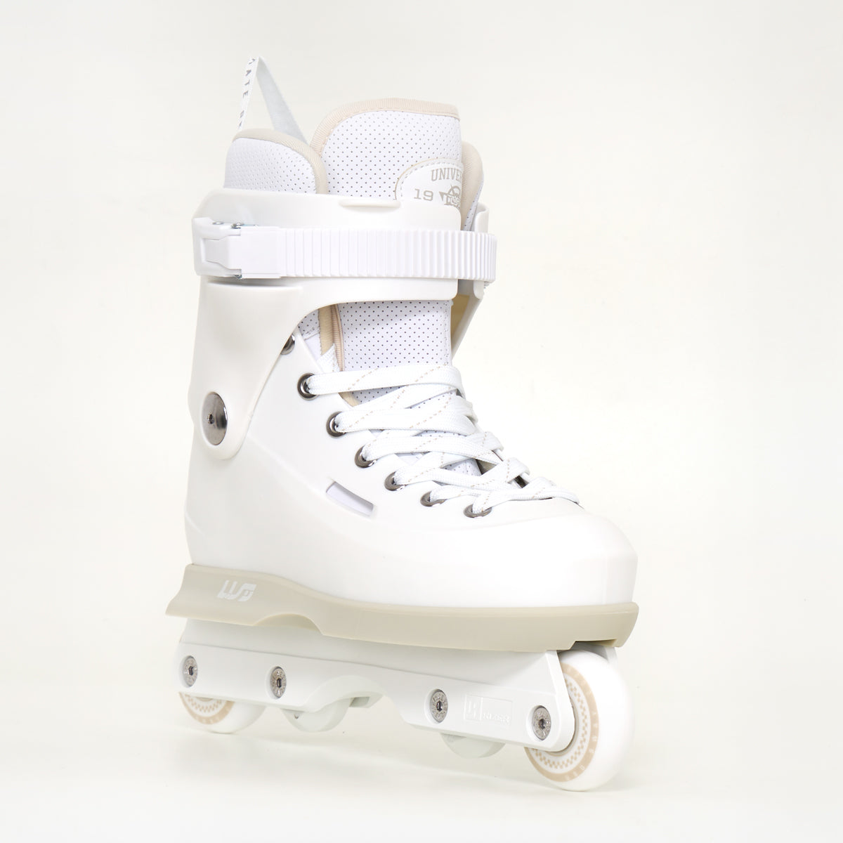 USD Sway Chess Skates - White