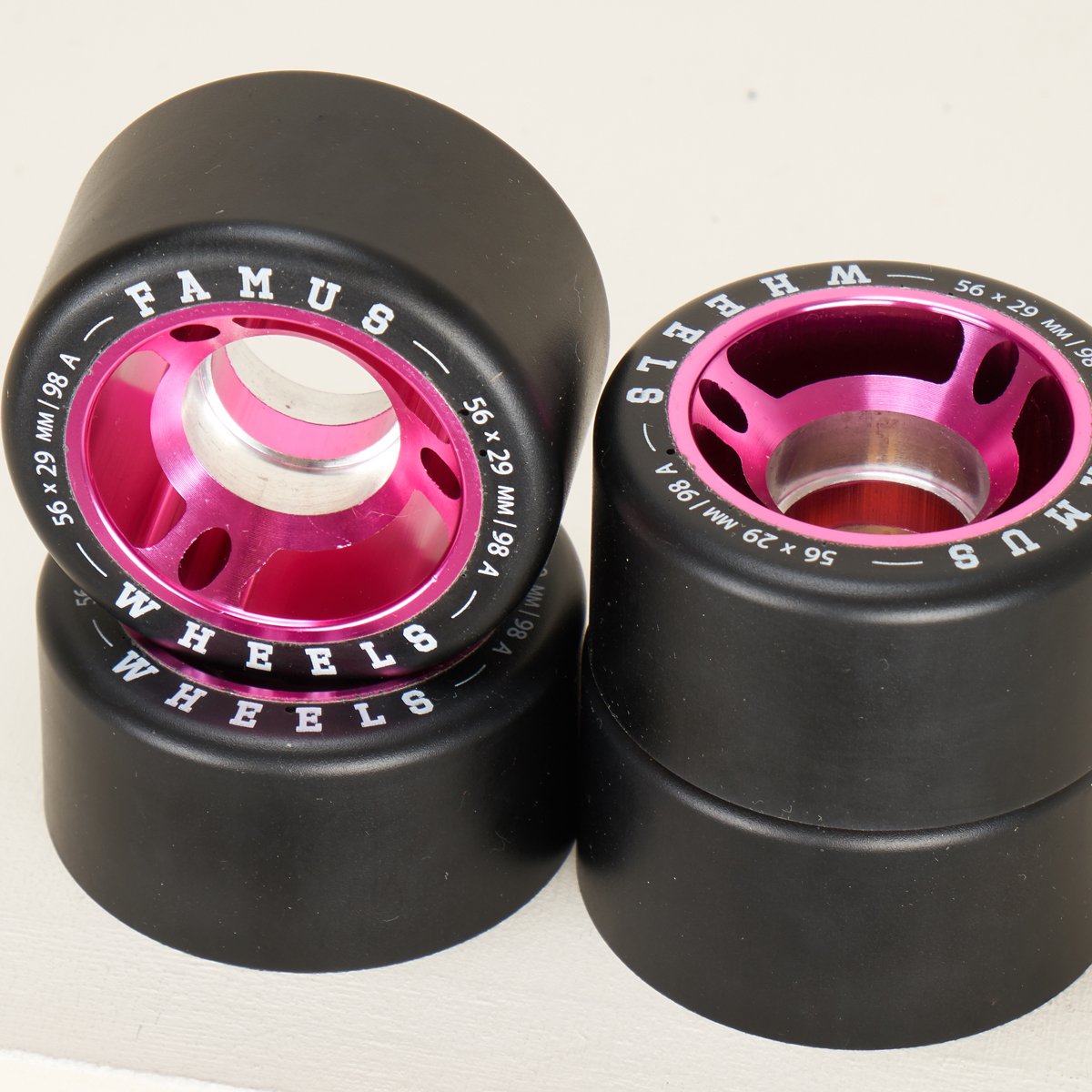 Famus Metal Core 56mm/98a Wheels - Pink